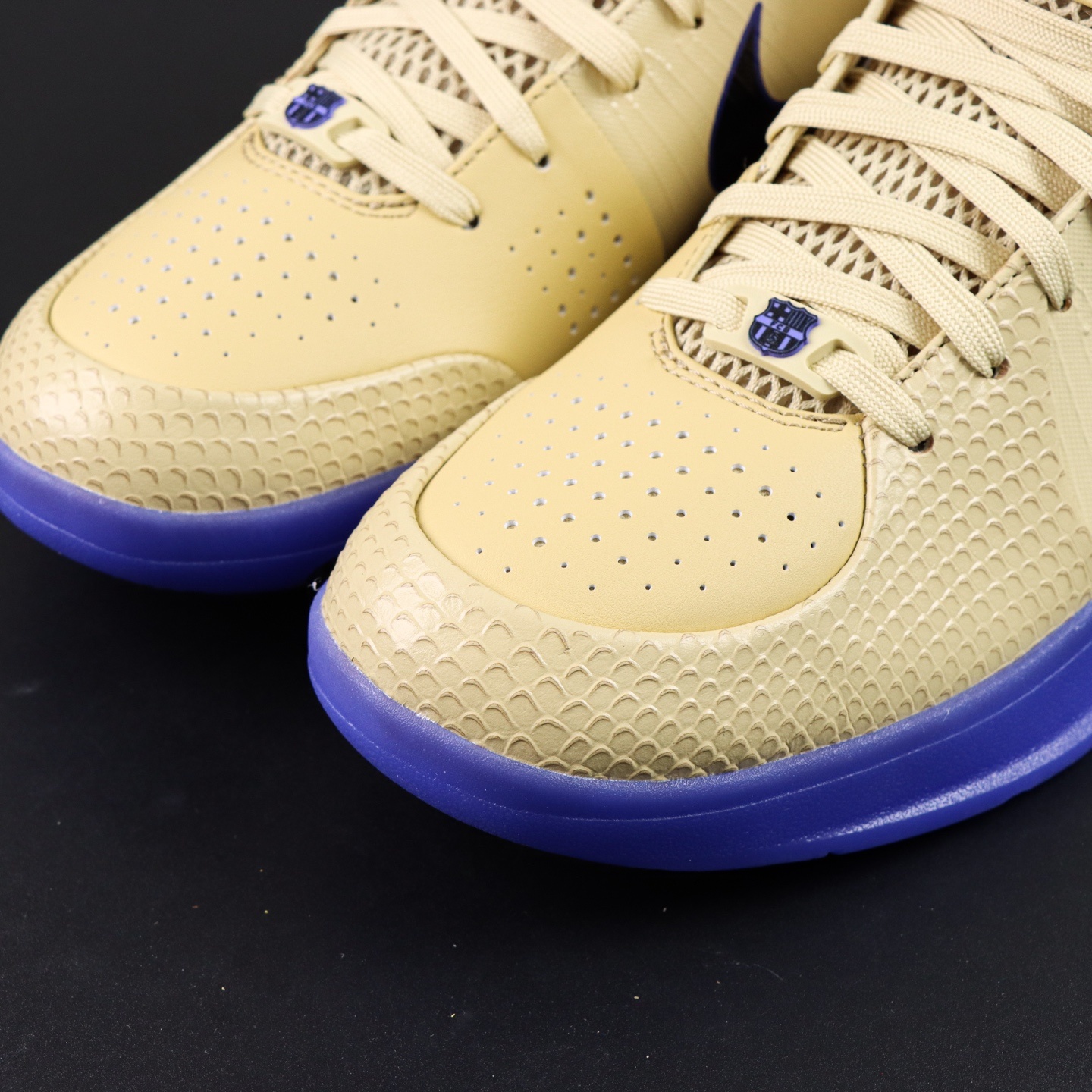 Kobe 4 Protro FC Barcelona Team Gold - Image 6