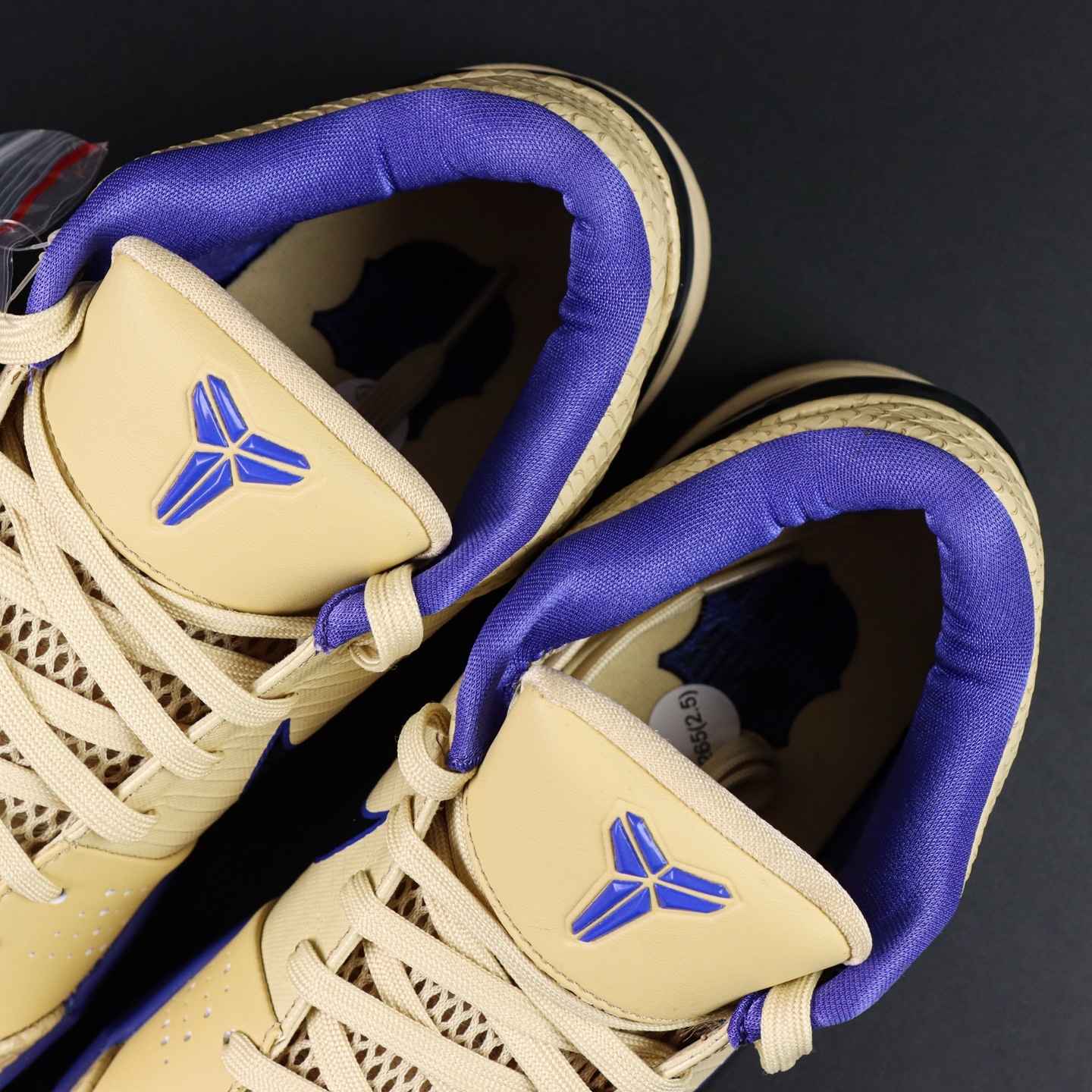 Kobe 4 Protro FC Barcelona Team Gold - Image 3