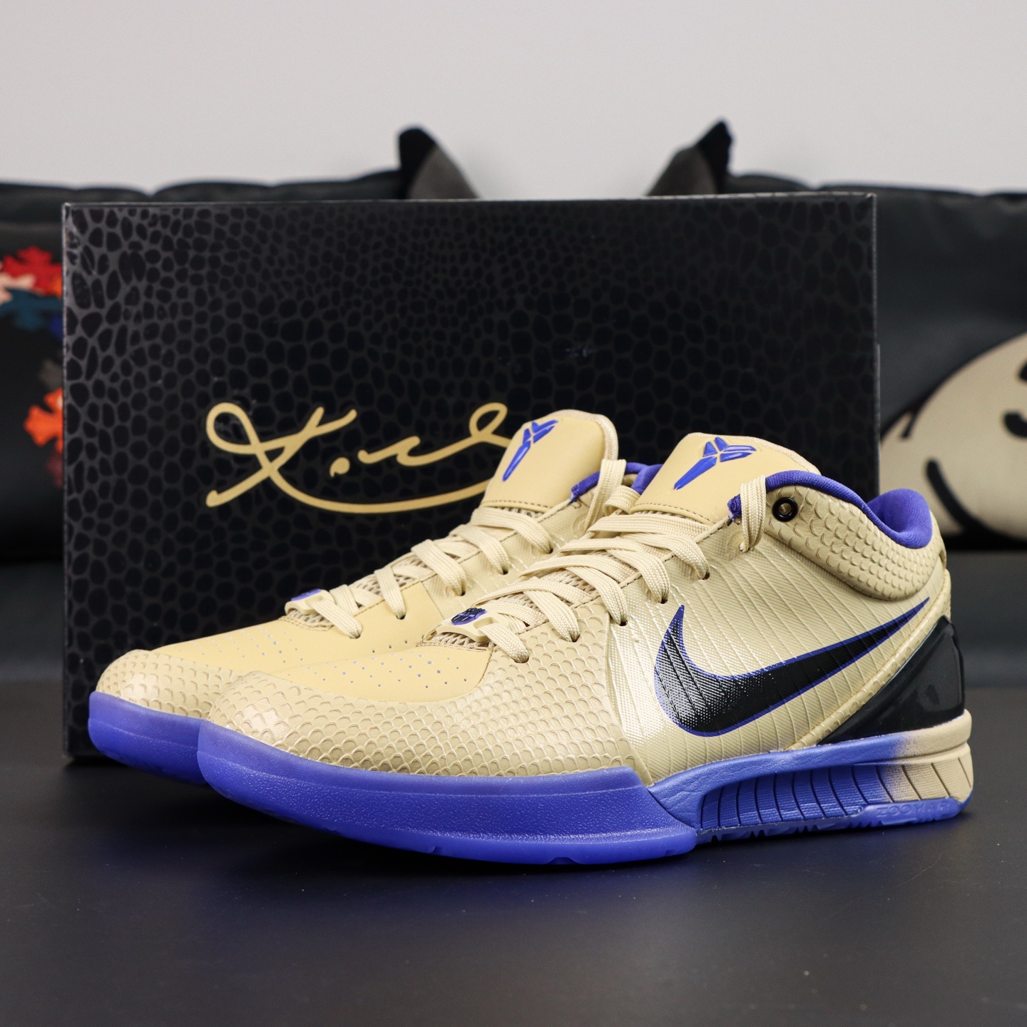 Kobe 4 Protro FC Barcelona Team Gold - Image 4