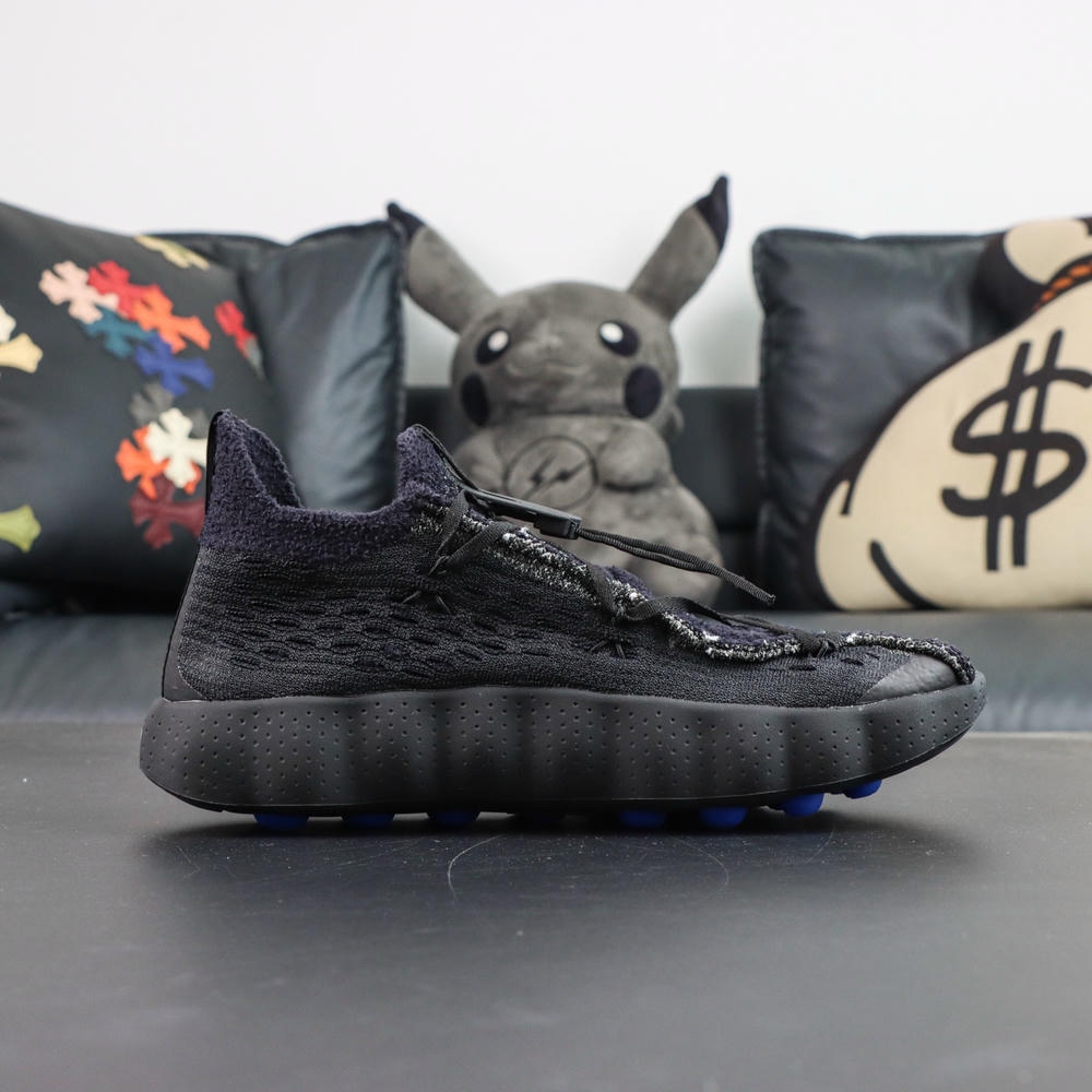 Nike Mind 002 Flyknit Fragment black
